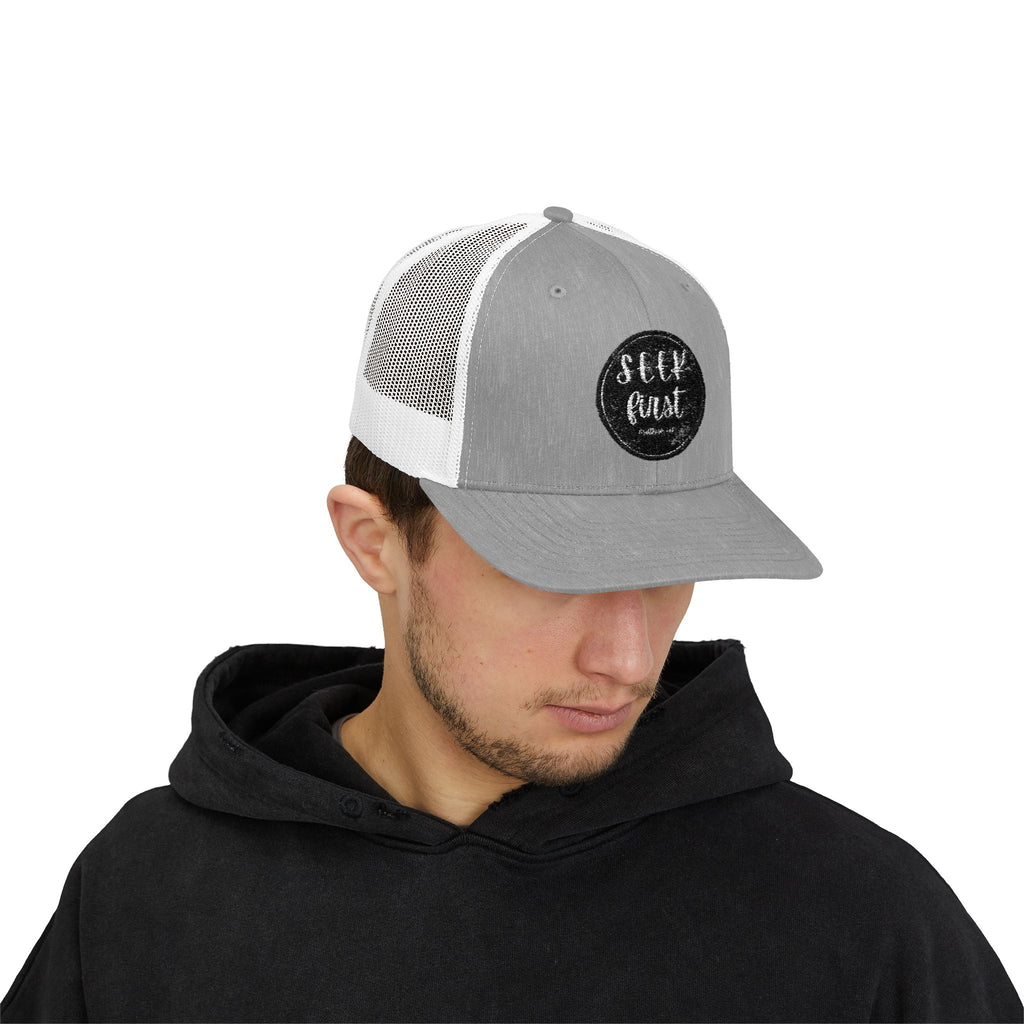 Stylish Snapback Trucker Cap, Trendy Mesh Hat for Outdoors, Perfect for Summer Festivals, Casual Wear, Gifts for Him or Her